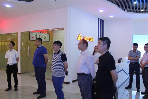 珠联璧合，，，，共创双赢